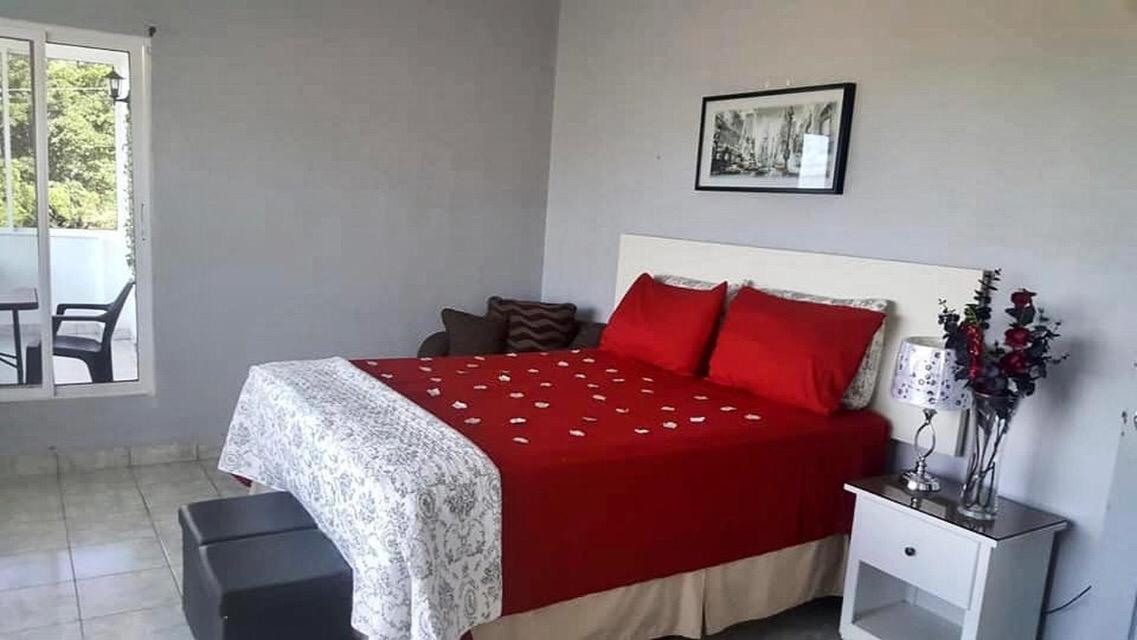 Hostal Vista Del Mar Trujillo Eksteriør billede